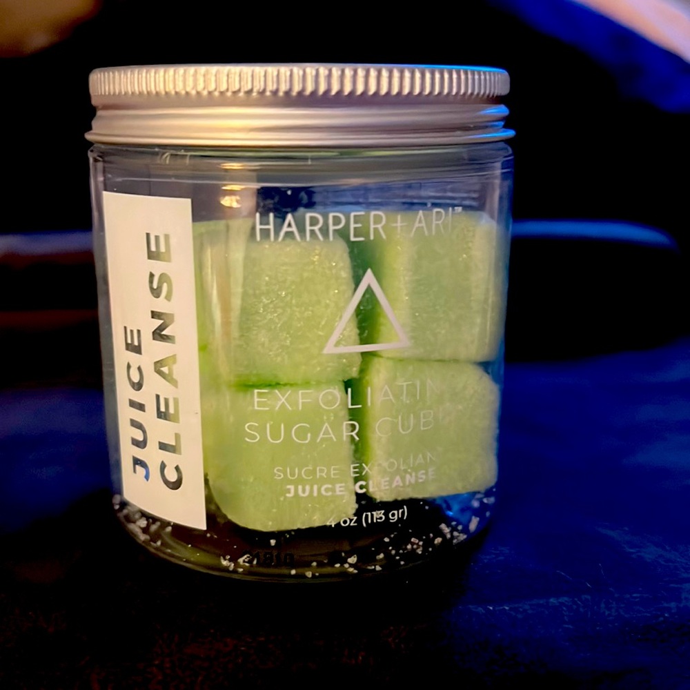 Harper + Ari Exfoliating Sugar Cubes